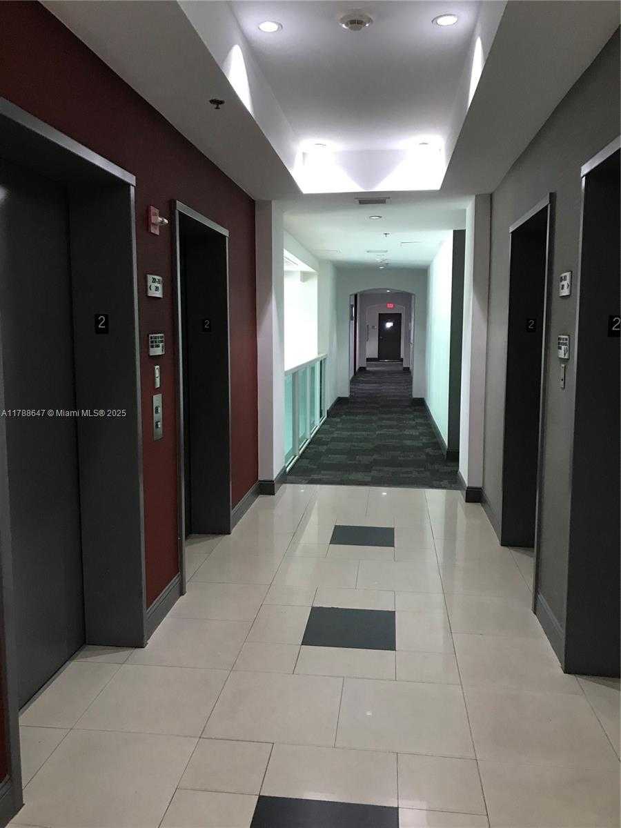 Small Image of 1155 BRICKELL BAY DR #301, Miami Number 20