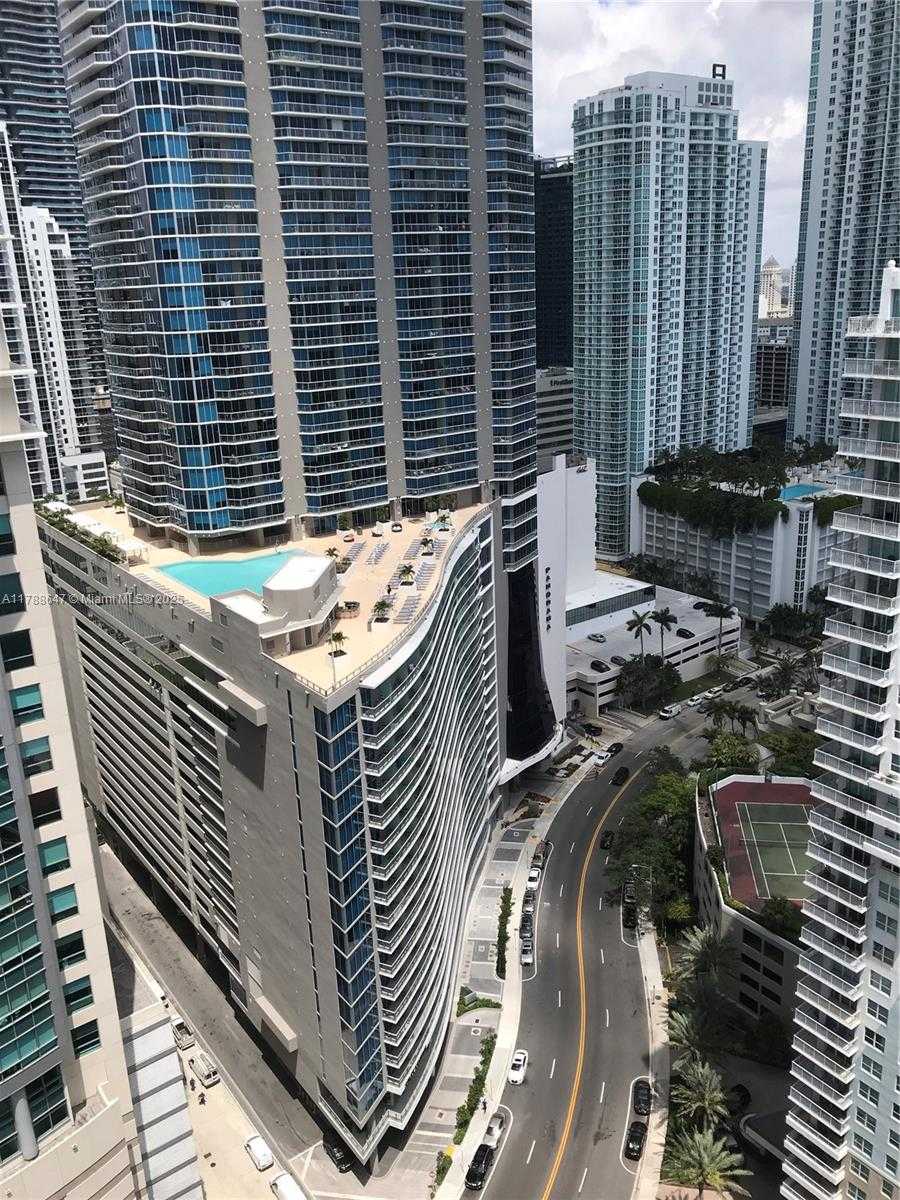 Small Image of 1155 BRICKELL BAY DR #301, Miami Number 42