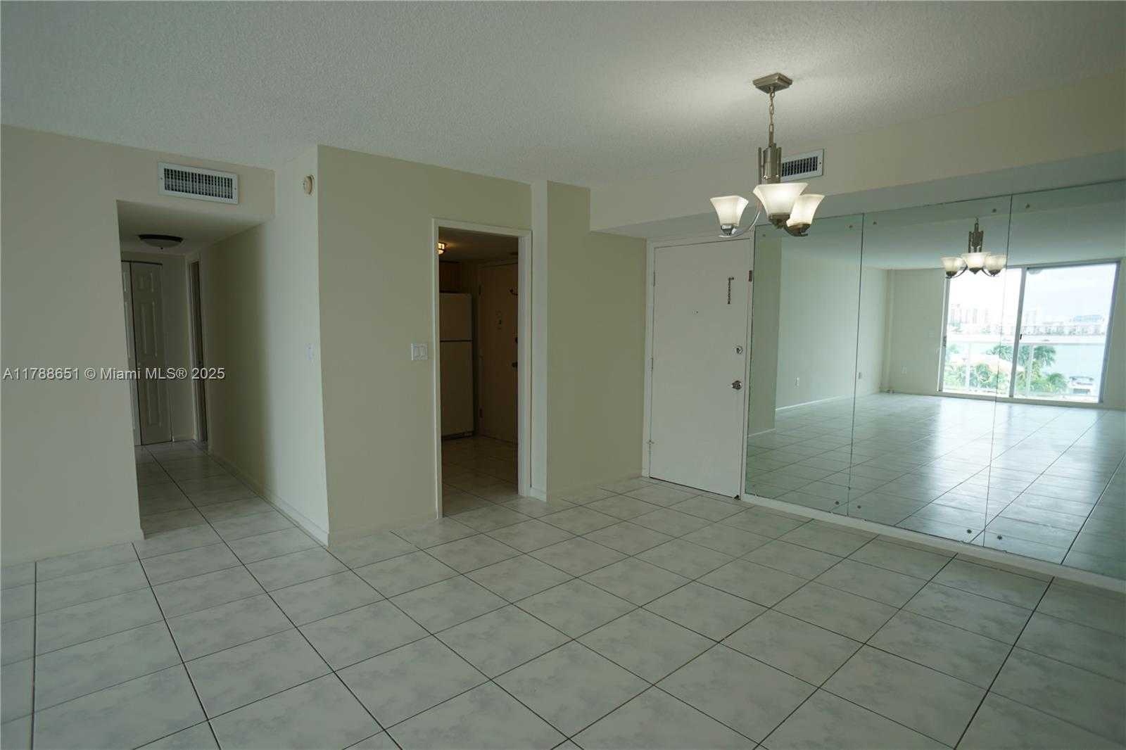 Small Image of 2841 NORTH EAST 163RD ST #703, North Miami Beach Number 15