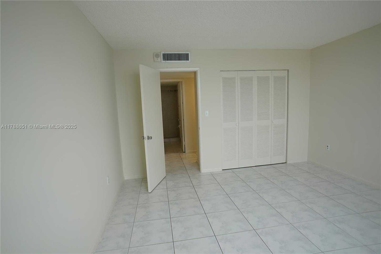 Small Image of 2841 NORTH EAST 163RD ST #703, North Miami Beach Number 21
