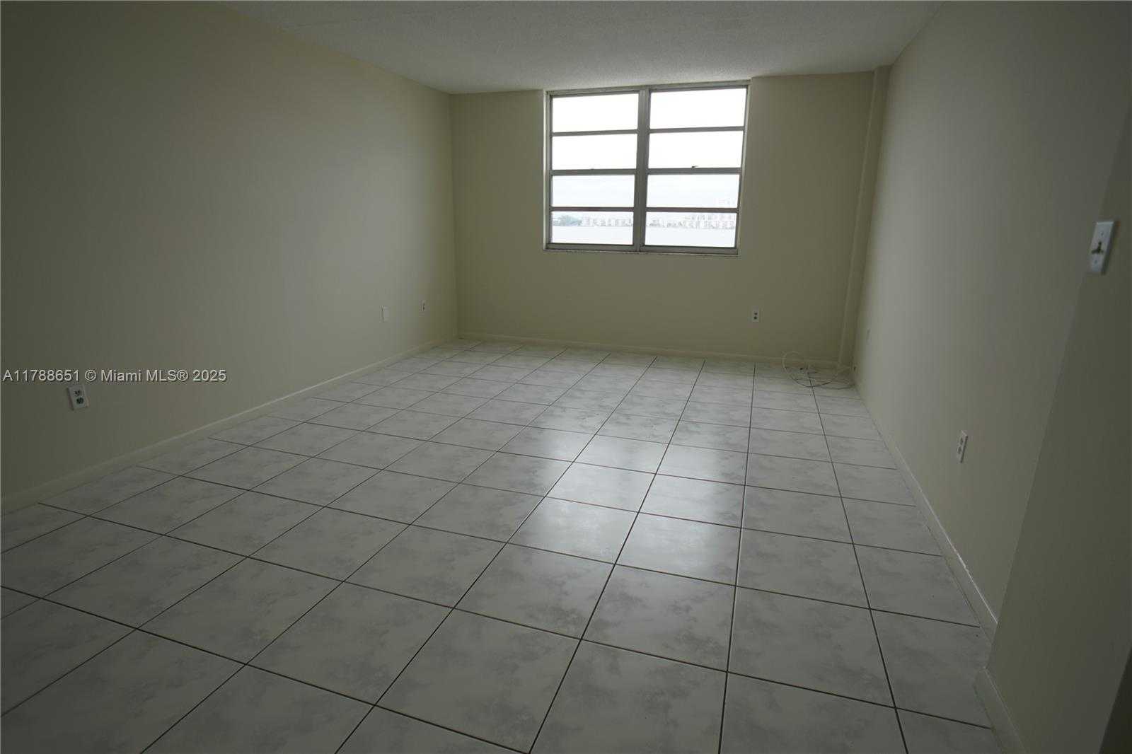 Small Image of 2841 NORTH EAST 163RD ST #703, North Miami Beach Number 22