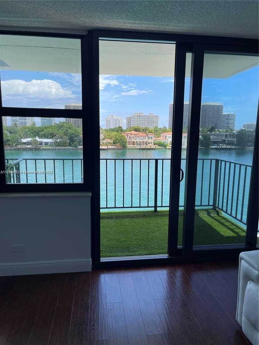 Small Image of 10101 EAST BAY HARBOR DR #405, Bay Harbor Islands Number 3