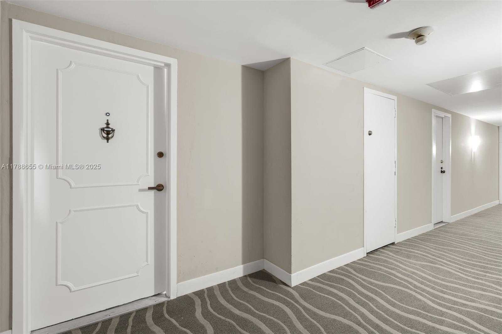 Small Image of 2333 BRICKELL AVE #1717, Miami Number 33