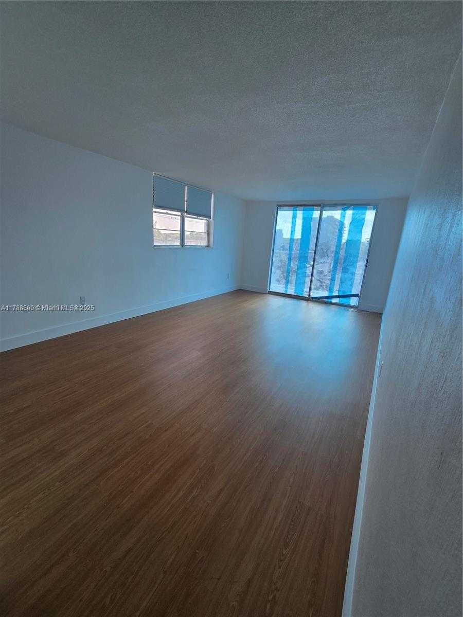 Small Image of 12590 NORTH EAST 16TH AVE #403, North Miami Number 6