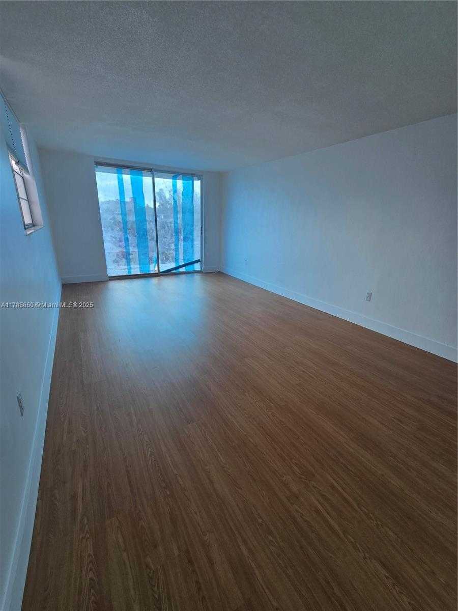 Small Image of 12590 NORTH EAST 16TH AVE #403, North Miami Number 7