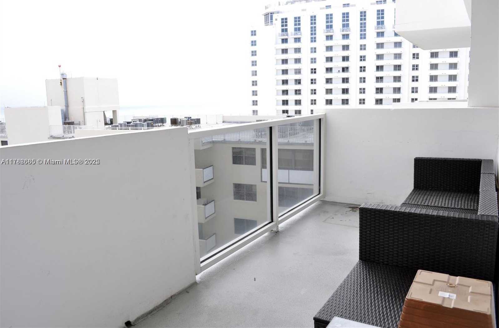 Small Image of 100 LINCOLN RD #1119, Miami Beach Number 10