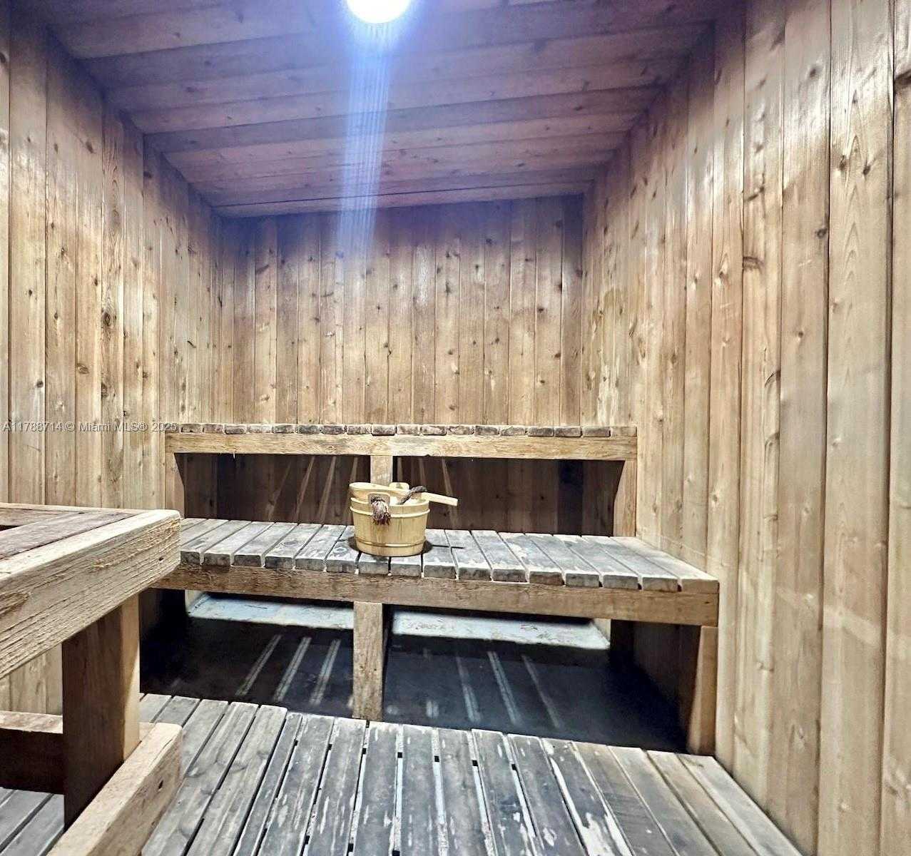 Imagen de Pequeño Objeto