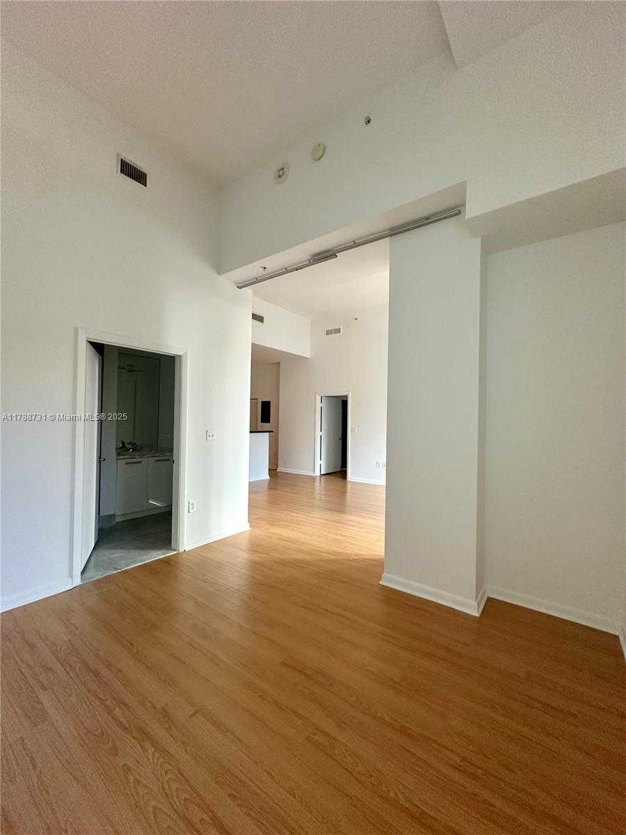 Small Image of 253 NORTH EAST 2ND ST #310, Miami Number 10