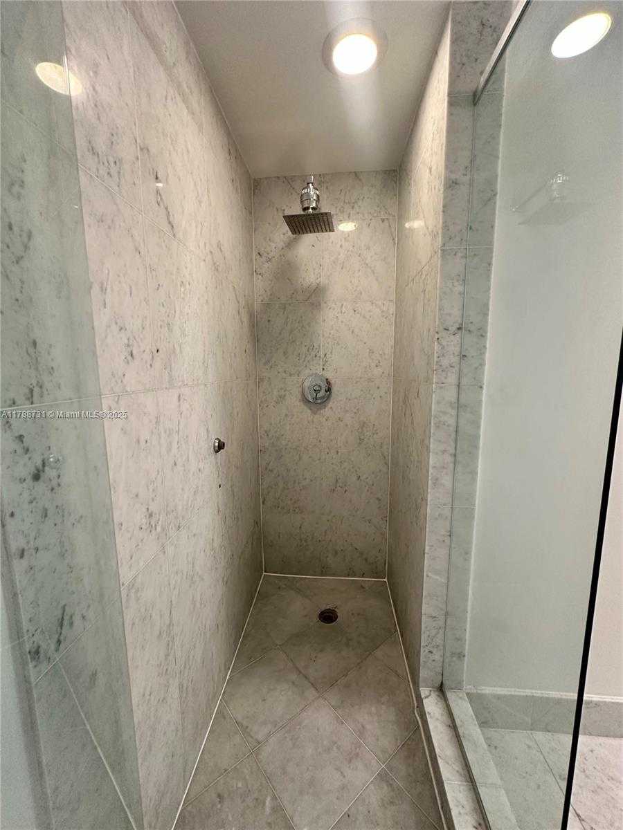 Small Image of 253 NORTH EAST 2ND ST #310, Miami Number 17
