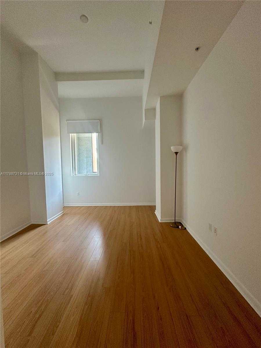 Small Image of 253 NORTH EAST 2ND ST #310, Miami Number 23