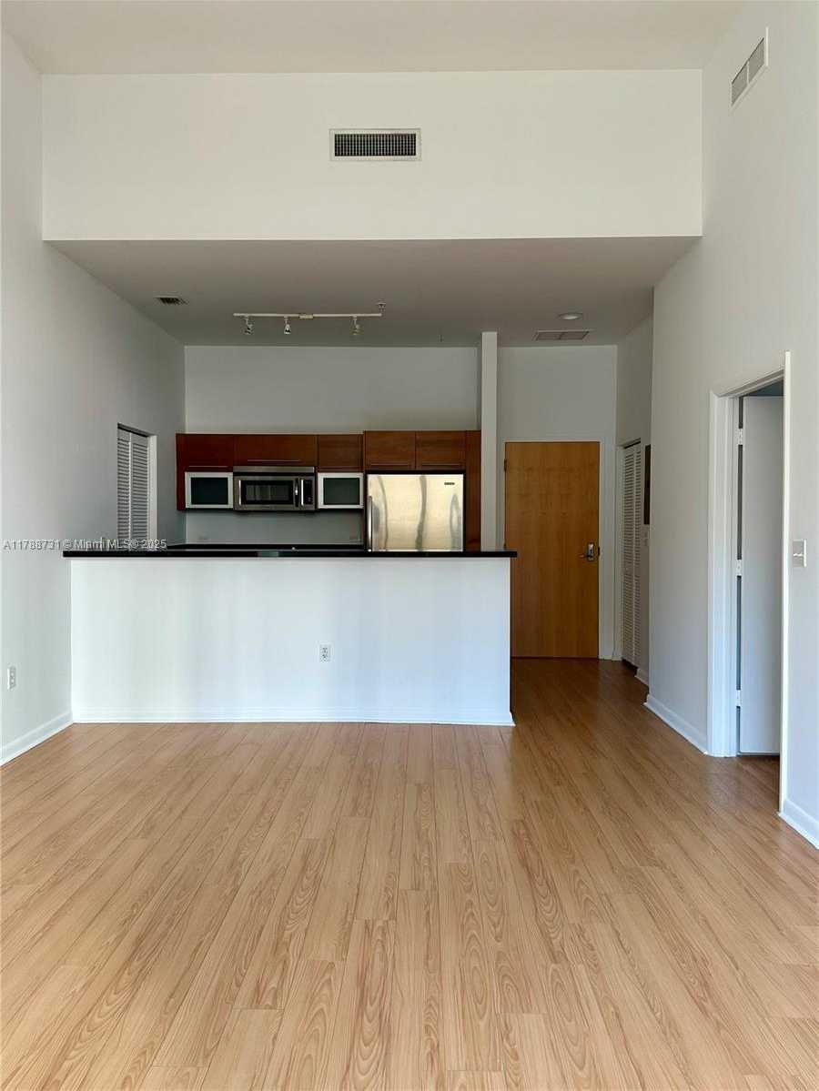 Small Image of 253 NORTH EAST 2ND ST #310, Miami Number 4