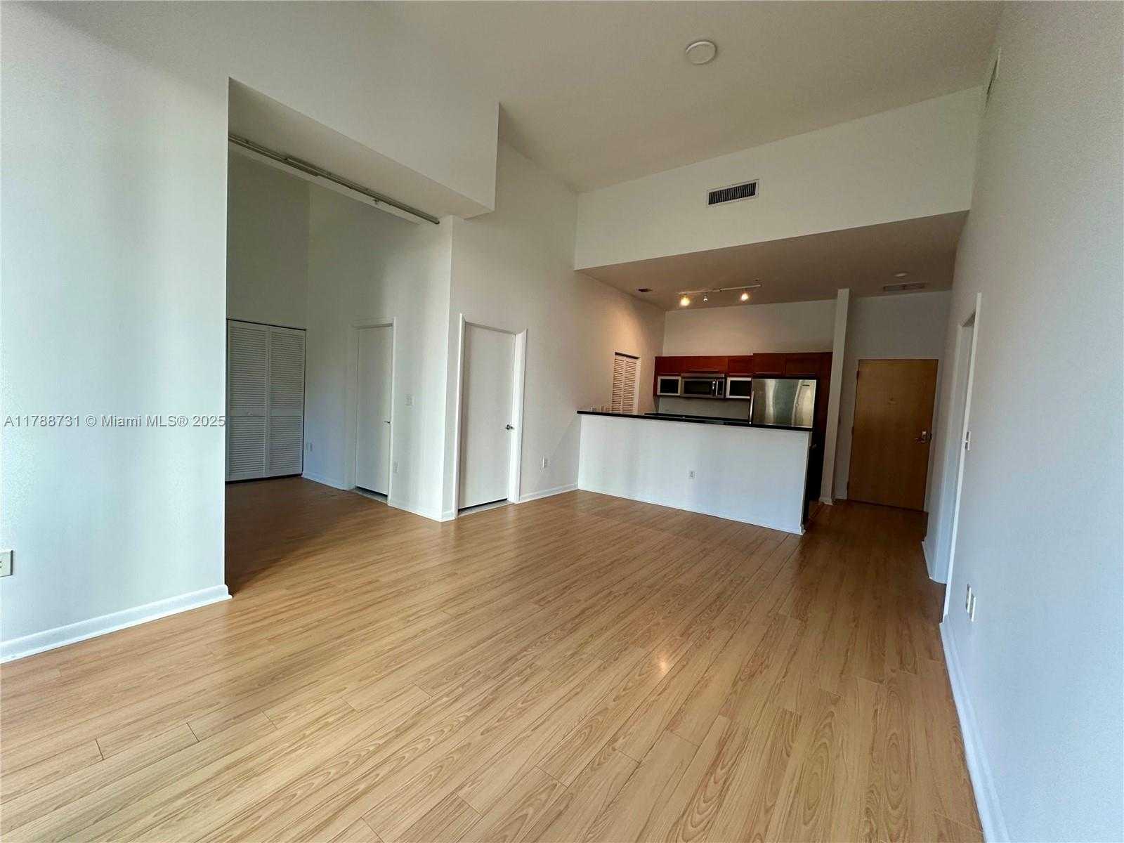 Small Image of 253 NORTH EAST 2ND ST #310, Miami Number 7