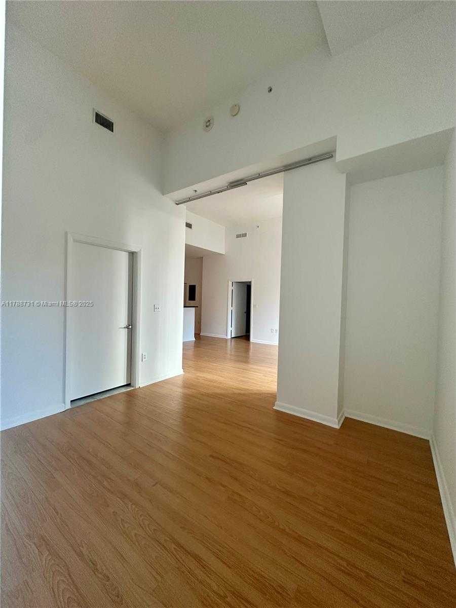 Small Image of 253 NORTH EAST 2ND ST #310, Miami Number 9