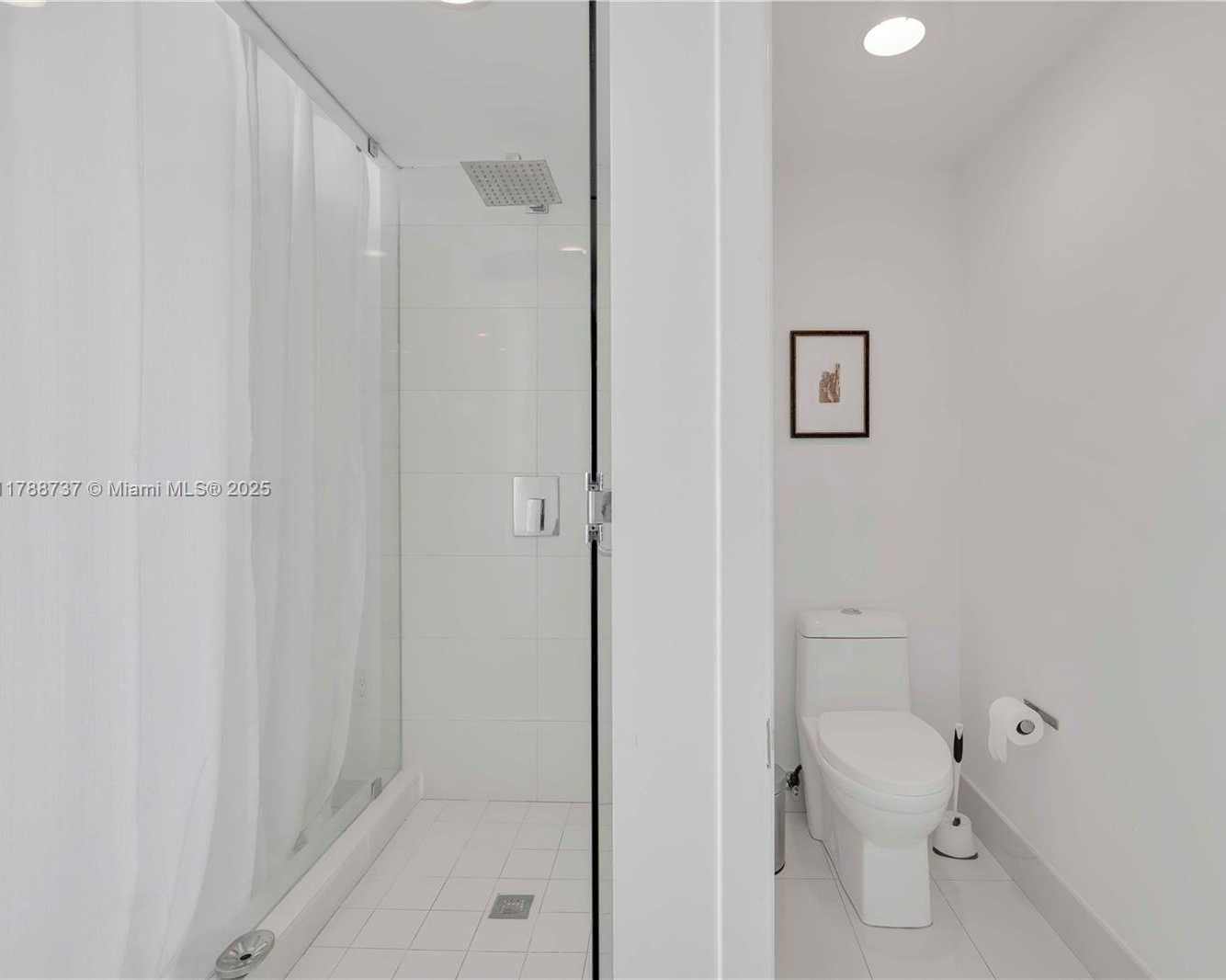 Small Image of 460 NORTH EAST 28TH ST #3703, Miami Number 19