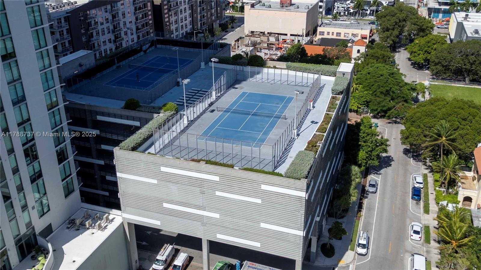 Small Image of 460 NORTH EAST 28TH ST #3703, Miami Number 34