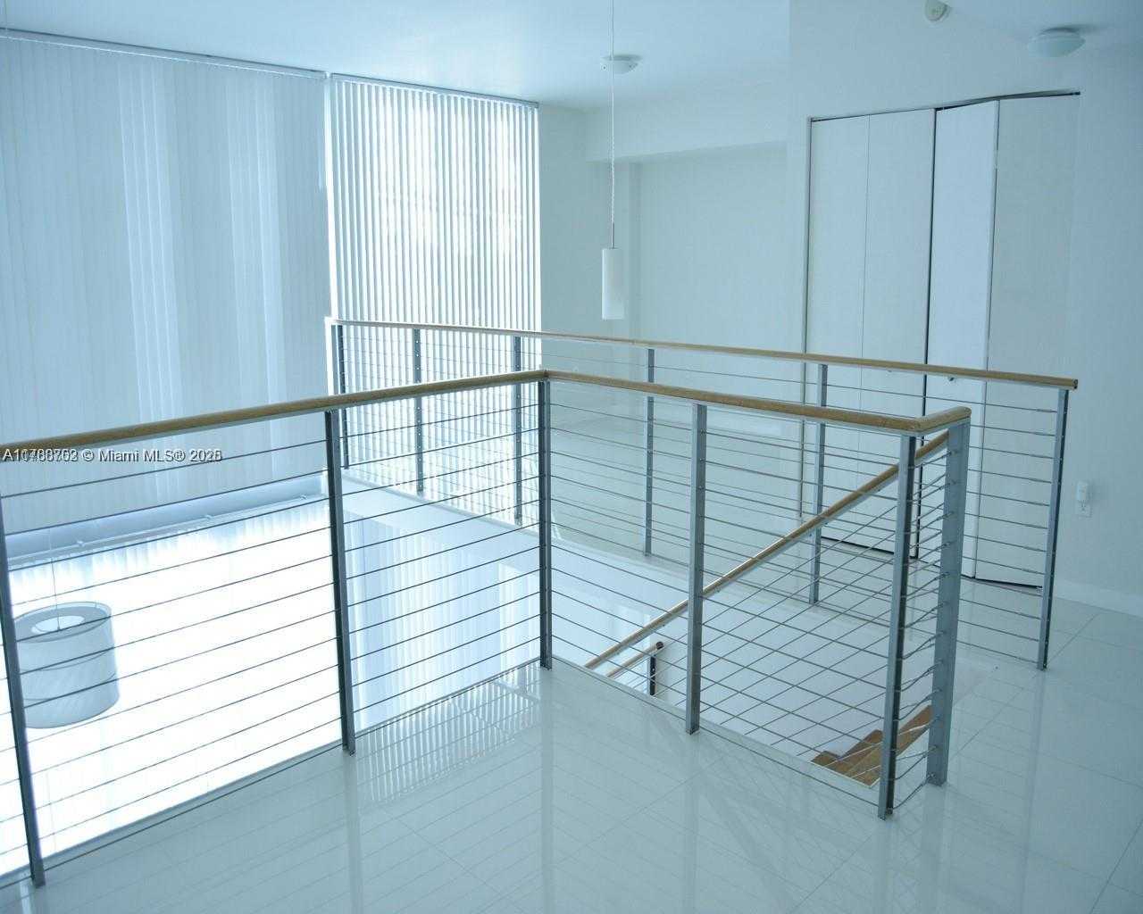 Small Image of 350 SOUTH MIAMI AVE #302, Miami Number 12