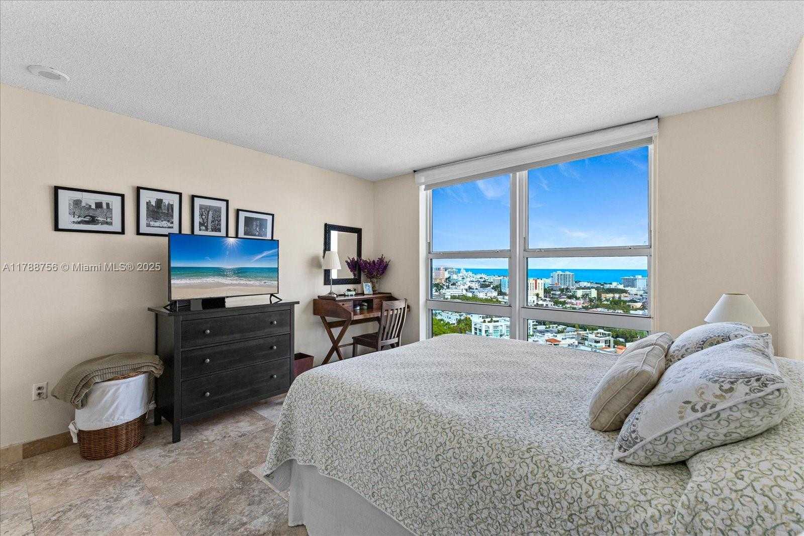 Small Image of 90 ALTON RD #2005, Miami Beach Number 9