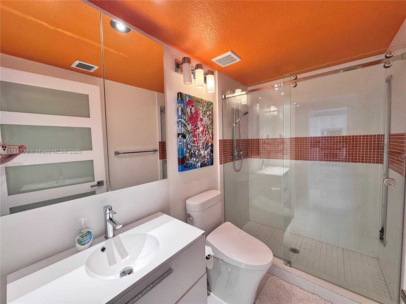 Small Image of 17050 NORTH BAY RD #605, Sunny Isles Beach Number 17