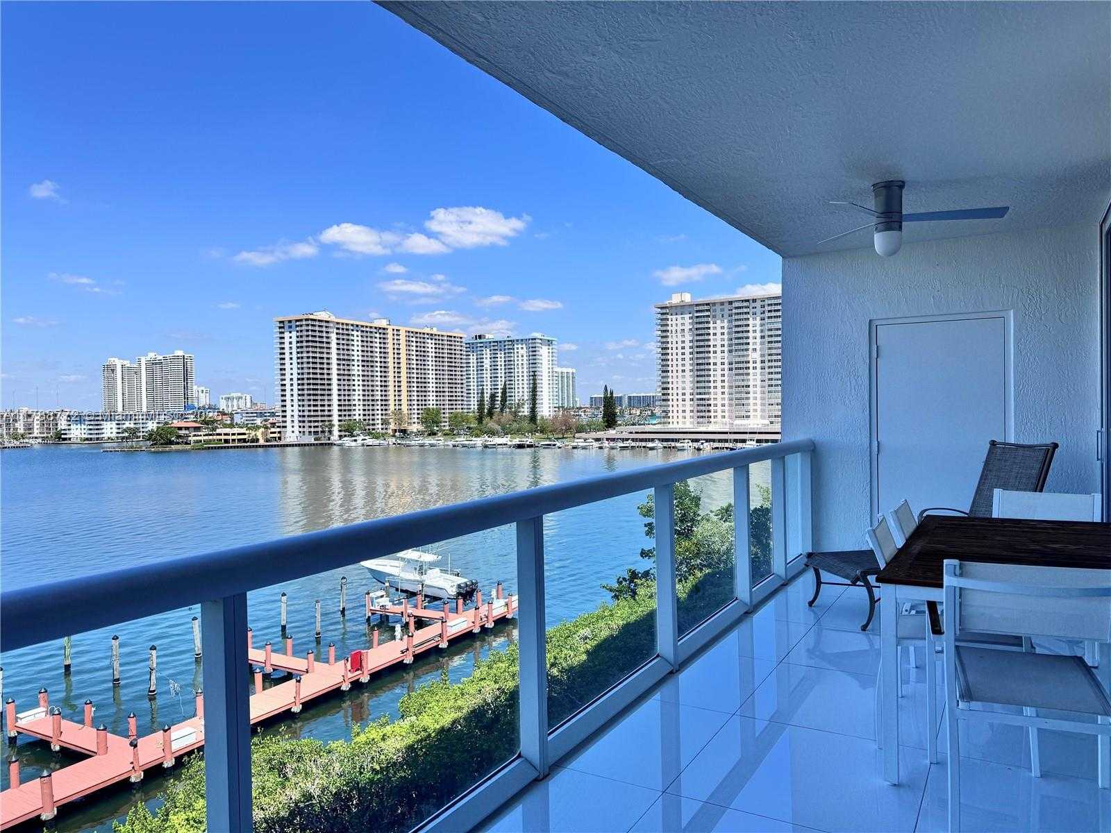 Small Image of 17050 NORTH BAY RD #605, Sunny Isles Beach Number 2