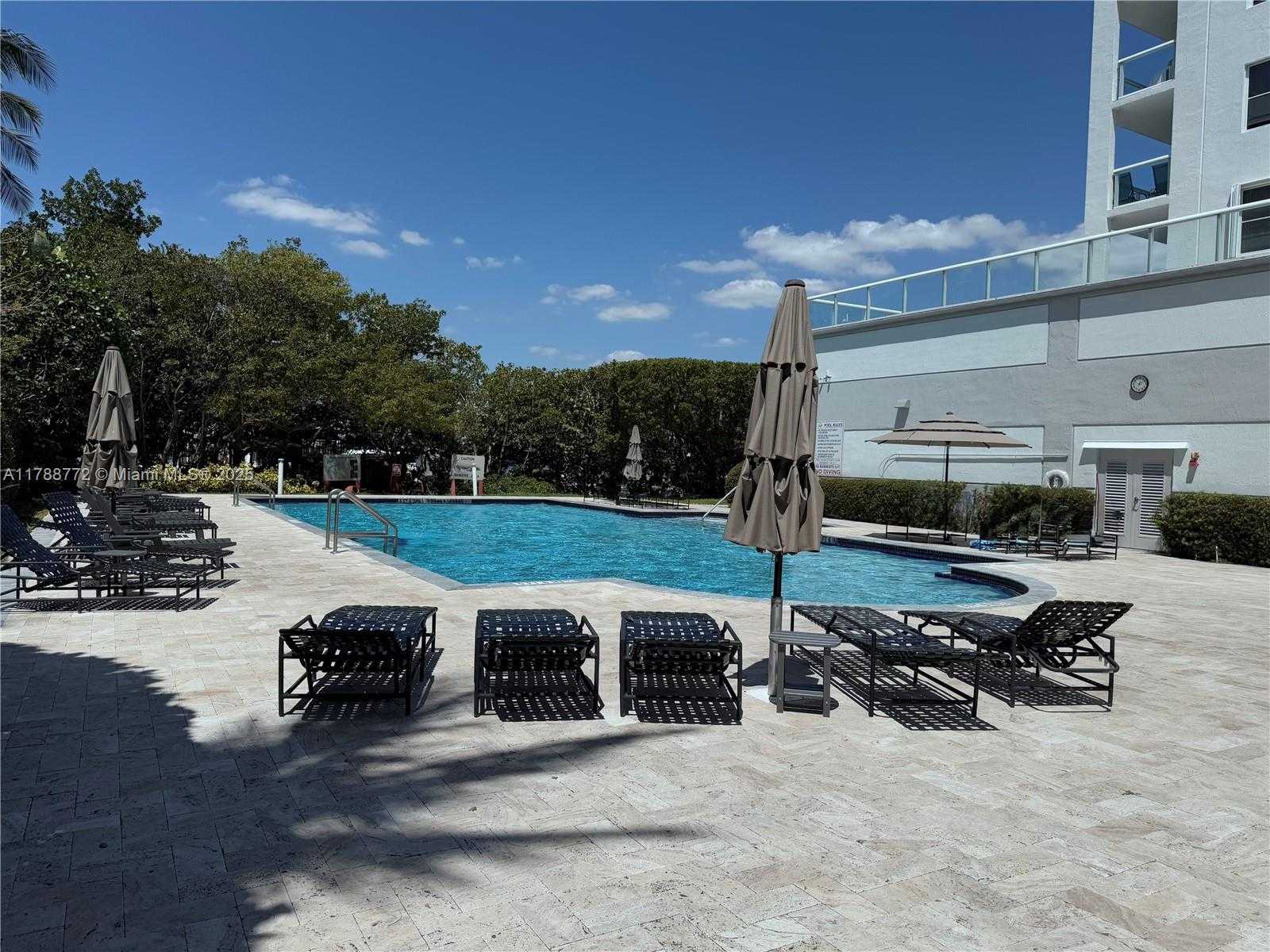 Small Image of 17050 NORTH BAY RD #605, Sunny Isles Beach Number 23