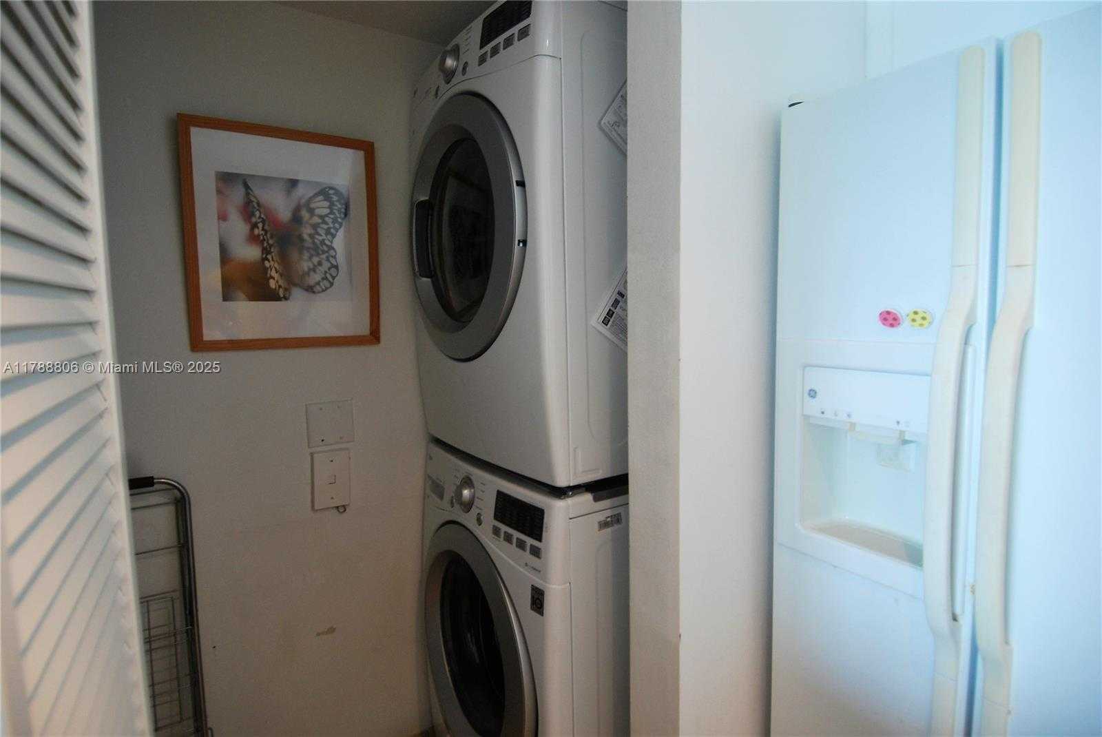 Small Image of 90 ALTON RD #2708, Miami Beach Number 10