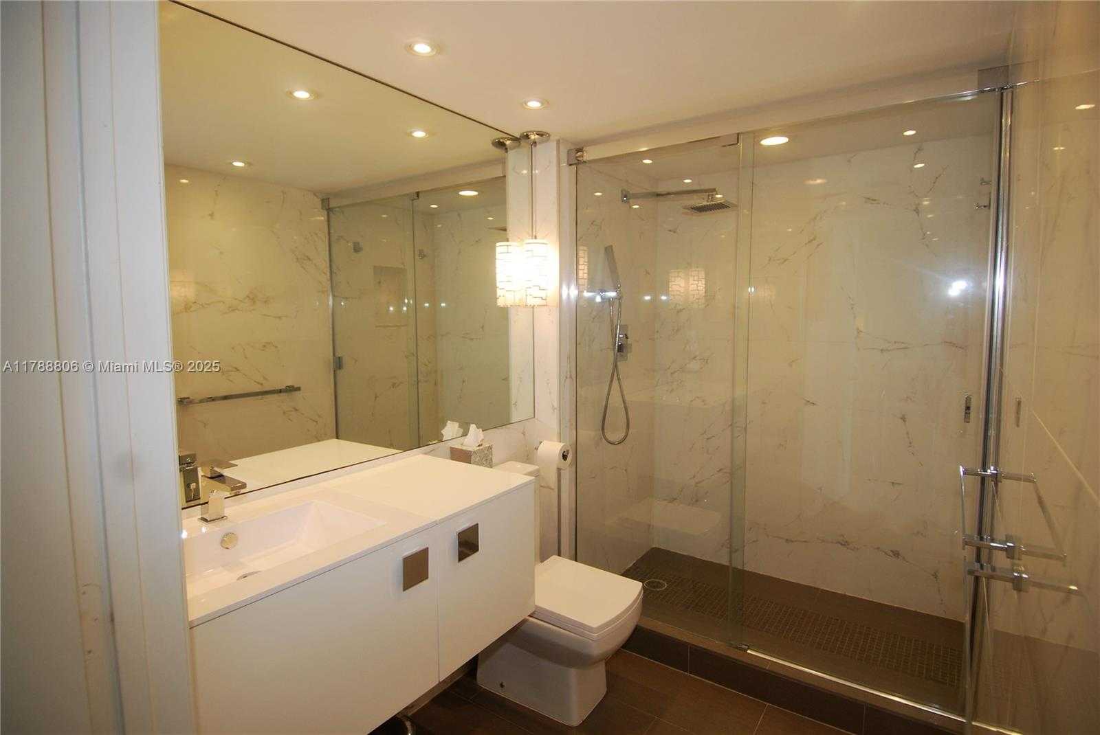 Small Image of 90 ALTON RD #2708, Miami Beach Number 7