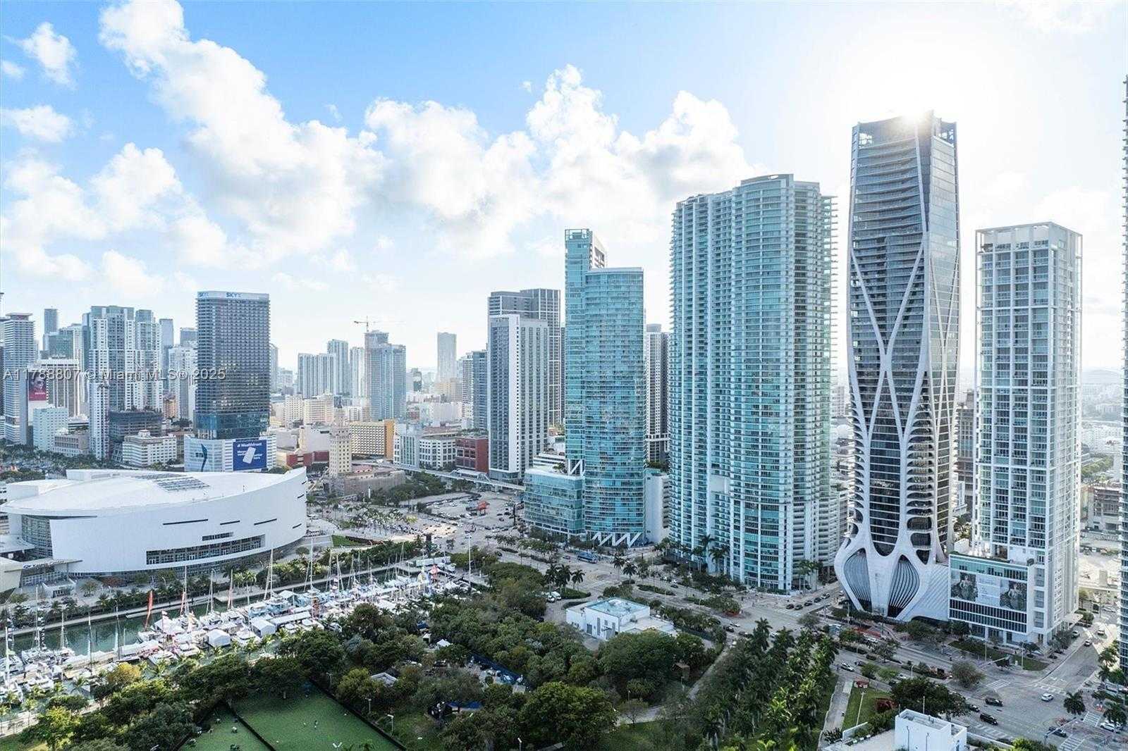 Small Image of 1040 BISCAYNE BLVD #3908, Miami Number 38
