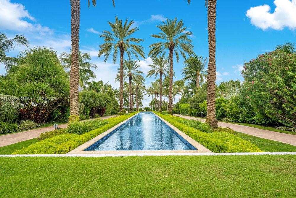 Small Image of 100 SOUTH POINTE DR #3601, Miami Beach Number 44