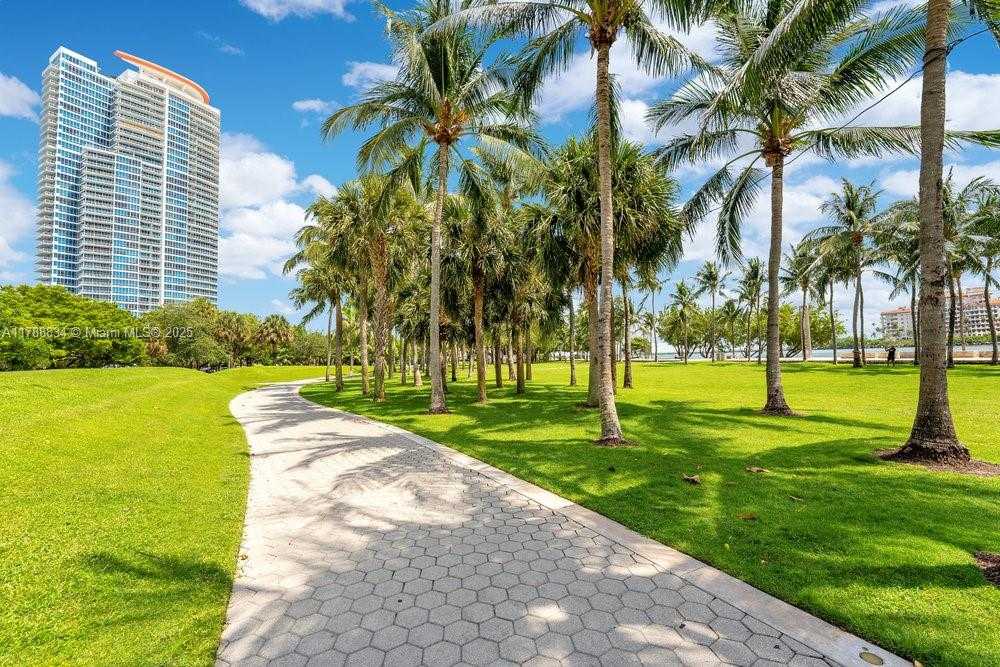 Small Image of 100 SOUTH POINTE DR #3601, Miami Beach Number 57