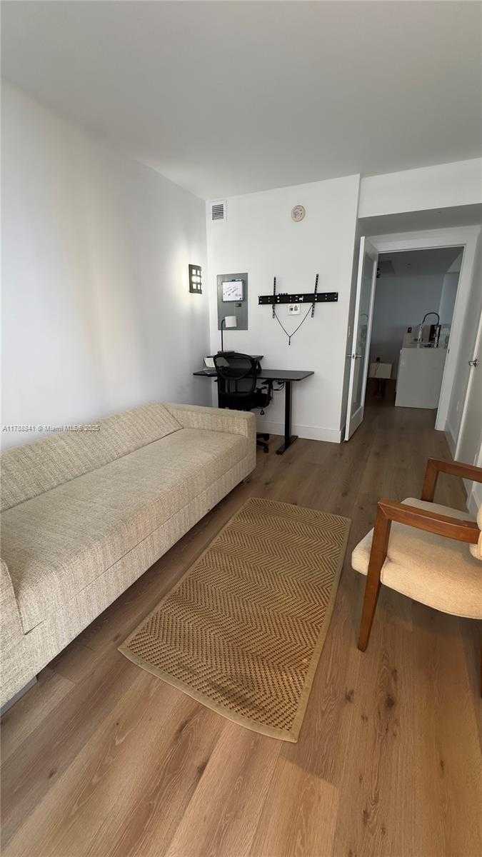 Small Image of 50 BISCAYNE BLVD #812, Miami Number 43