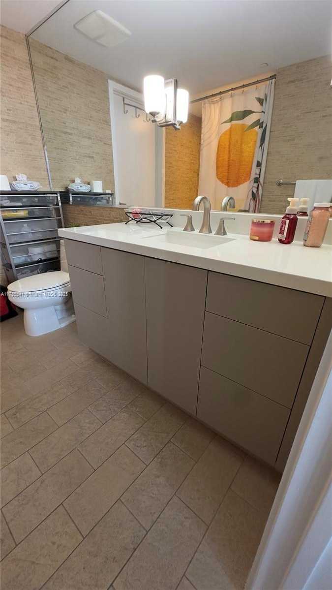 Small Image of 50 BISCAYNE BLVD #812, Miami Number 46