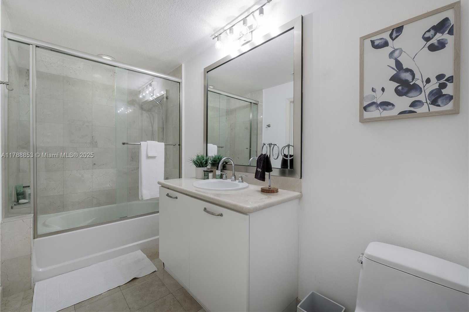 Small Image of 6515 COLLINS AVE #1405, Miami Beach Number 20