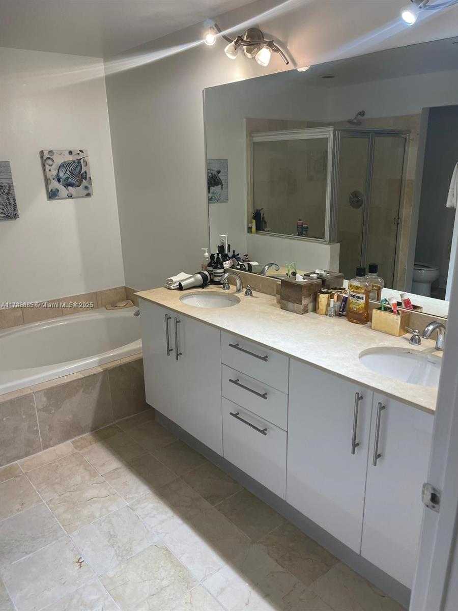 Small Image of 3330 NORTH EAST 190TH ST #317, Aventura Number 12