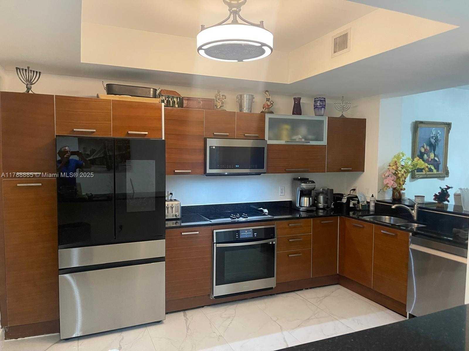 Small Image of 3330 NORTH EAST 190TH ST #317, Aventura Number 15