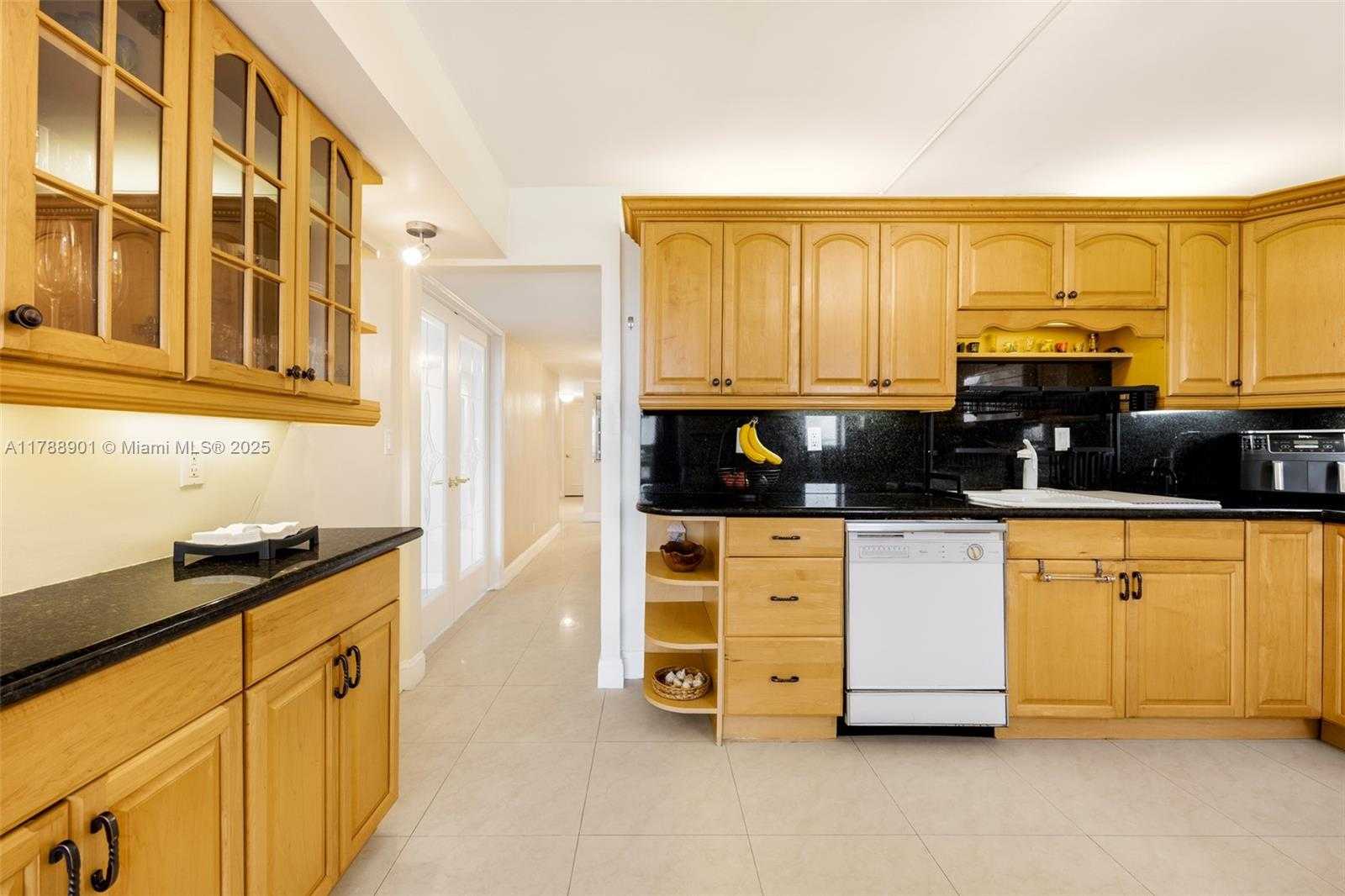 Small Image of 1915 BRICKELL AVE #C408, Miami Number 16