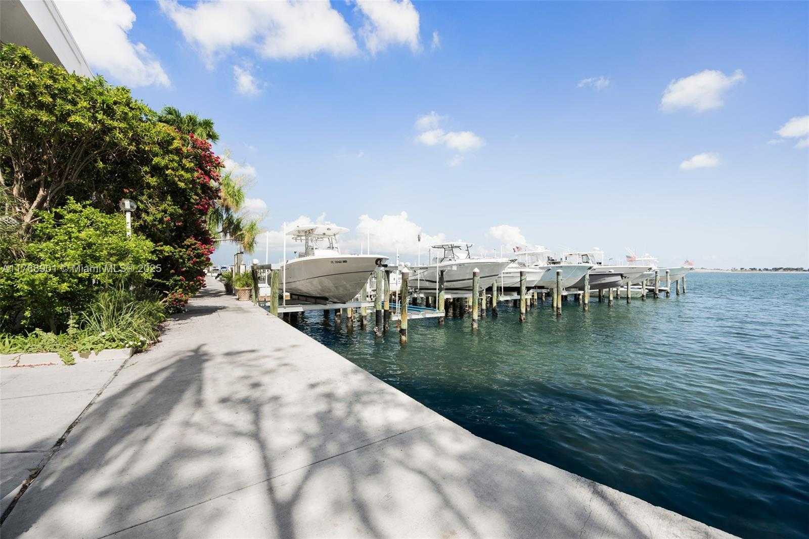 Small Image of 1915 BRICKELL AVE #C408, Miami Number 23