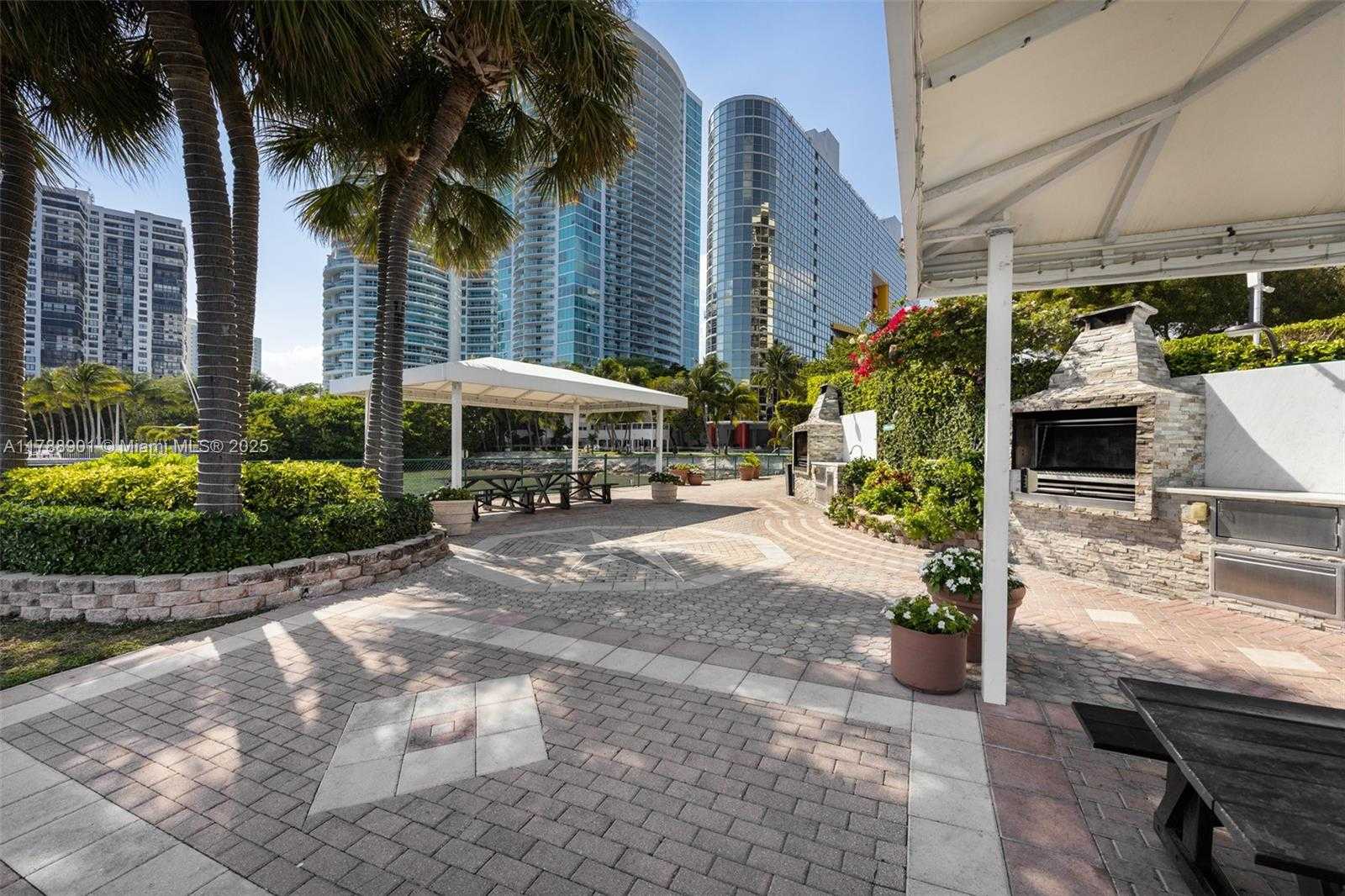 Small Image of 1915 BRICKELL AVE #C408, Miami Number 24