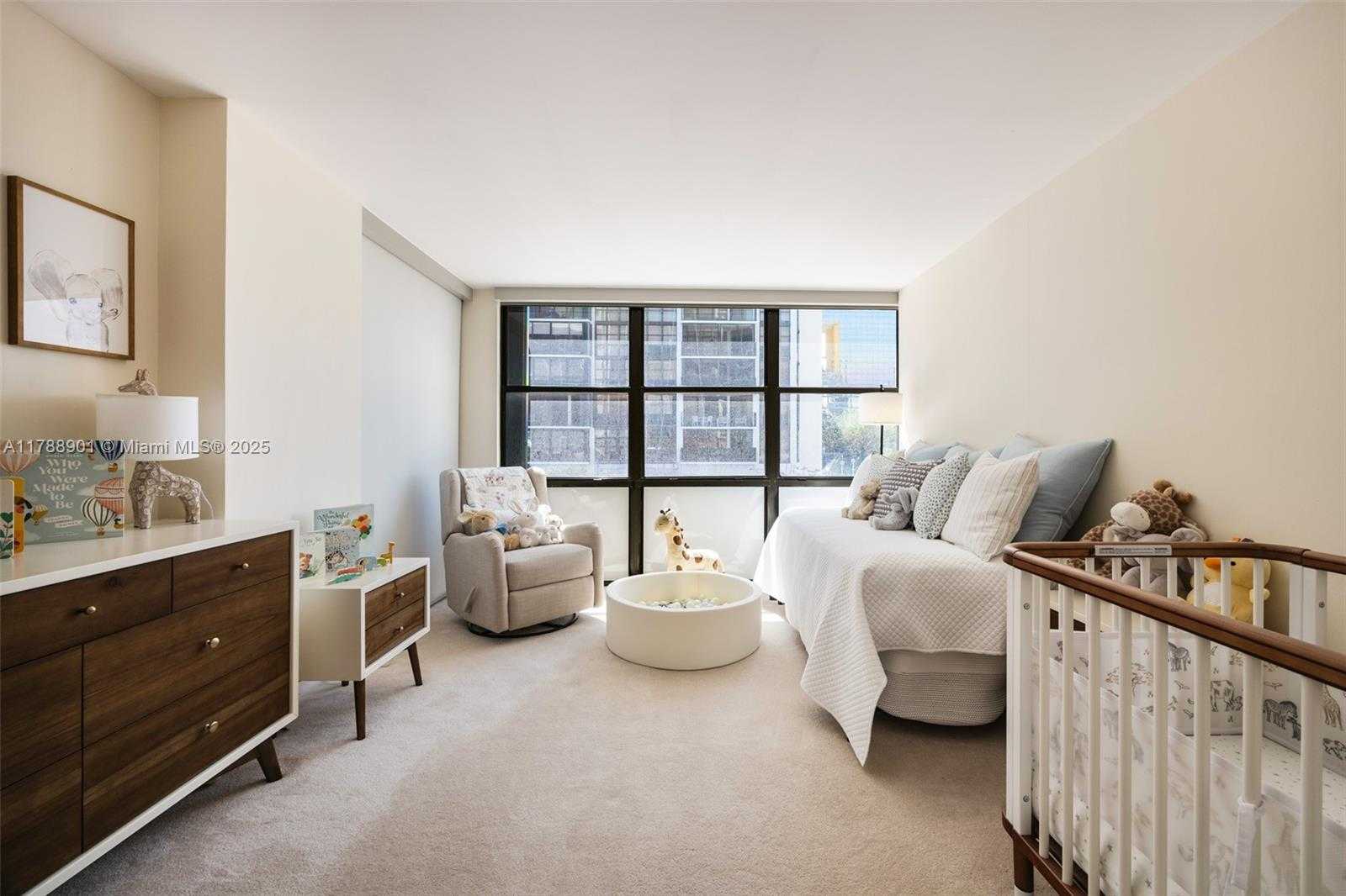 Small Image of 1915 BRICKELL AVE #C408, Miami Number 7