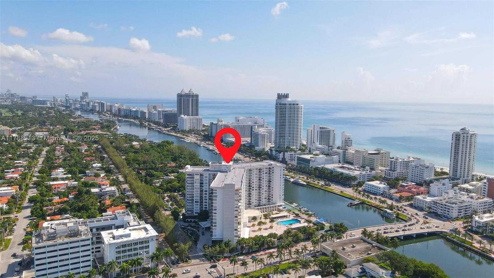 Small Image of 4101 PINE TREE DR #1407, Miami Beach Number 32