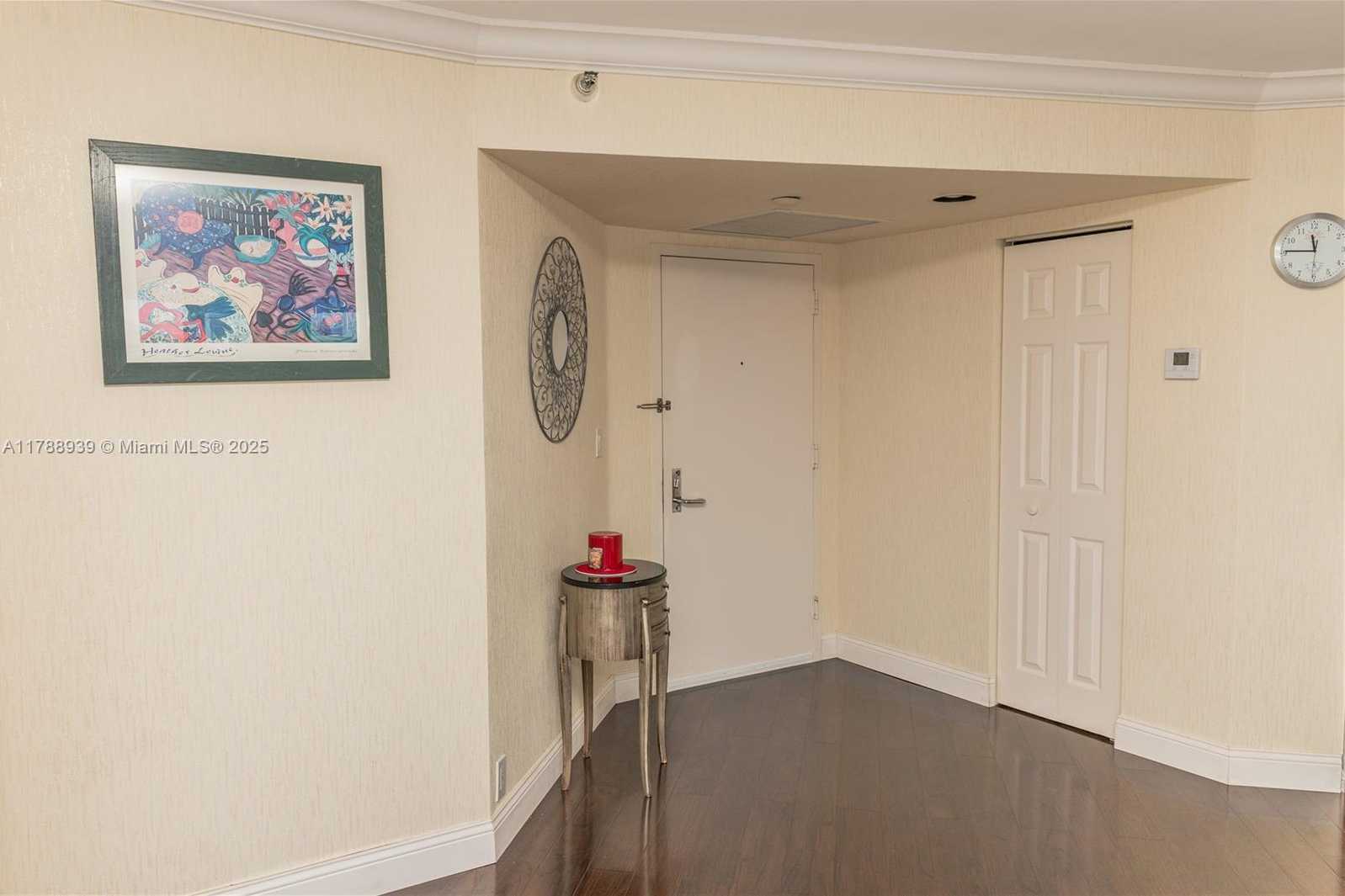 Small Image of 3530 MYSTIC POINTE DR #2910, Aventura Number 13