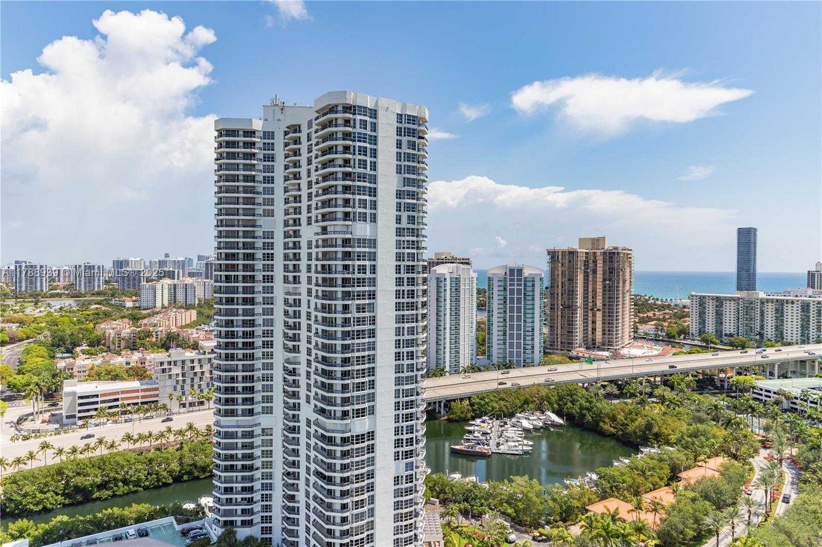 Small Image of 3530 MYSTIC POINTE DR #2910, Aventura Number 25
