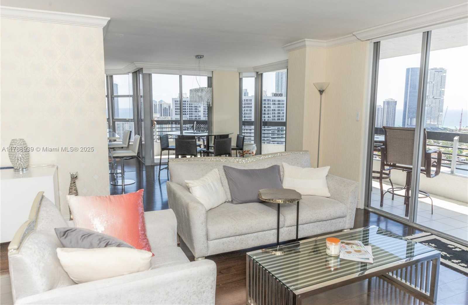 Small Image of 3530 MYSTIC POINTE DR #2910, Aventura Number 8