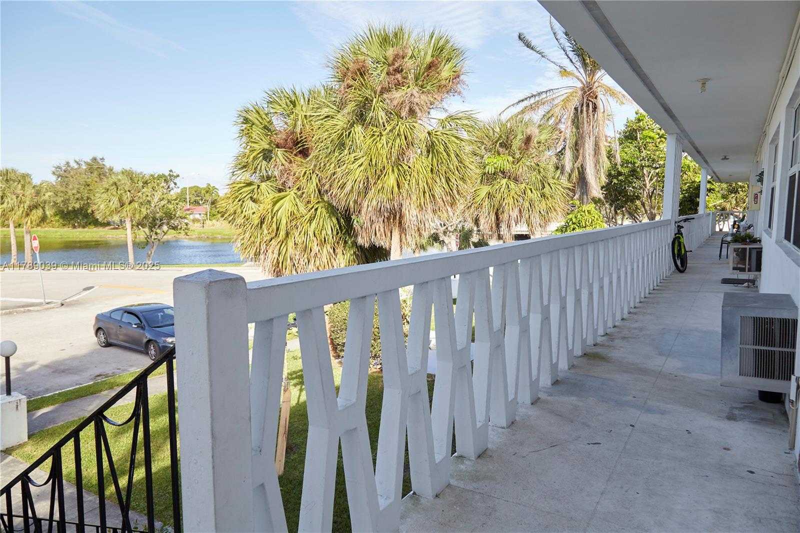Small Image of 1471 NORTH EAST 170TH ST #219A, North Miami Beach Number 3