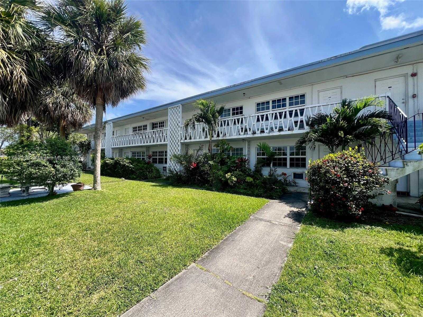 Small Image of 1471 NORTH EAST 170TH ST #219A, North Miami Beach Number 6