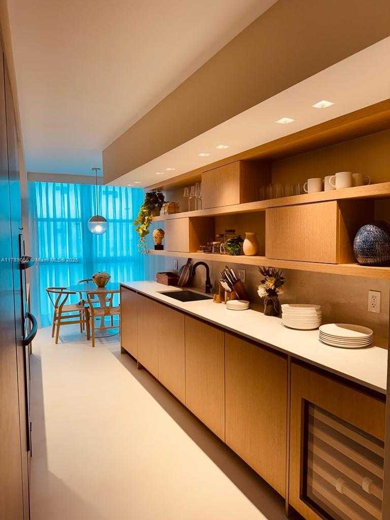 Small Image of 9 ISLAND AVE #1104, Miami Beach Number 5