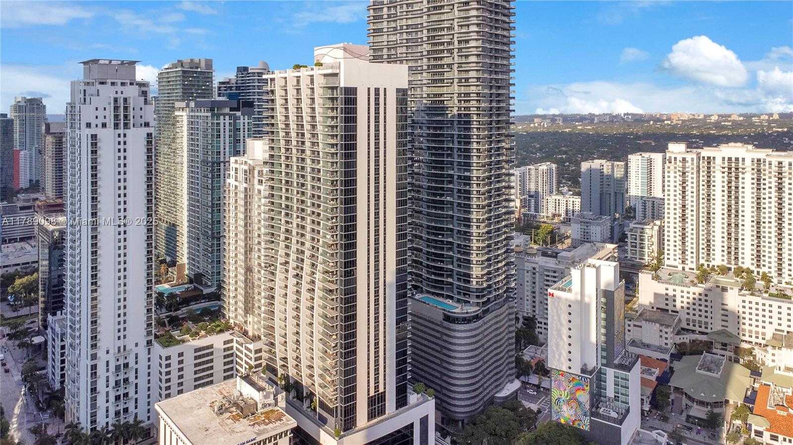 Small Image of 1010 BRICKELL AVE #4111, Miami Number 24