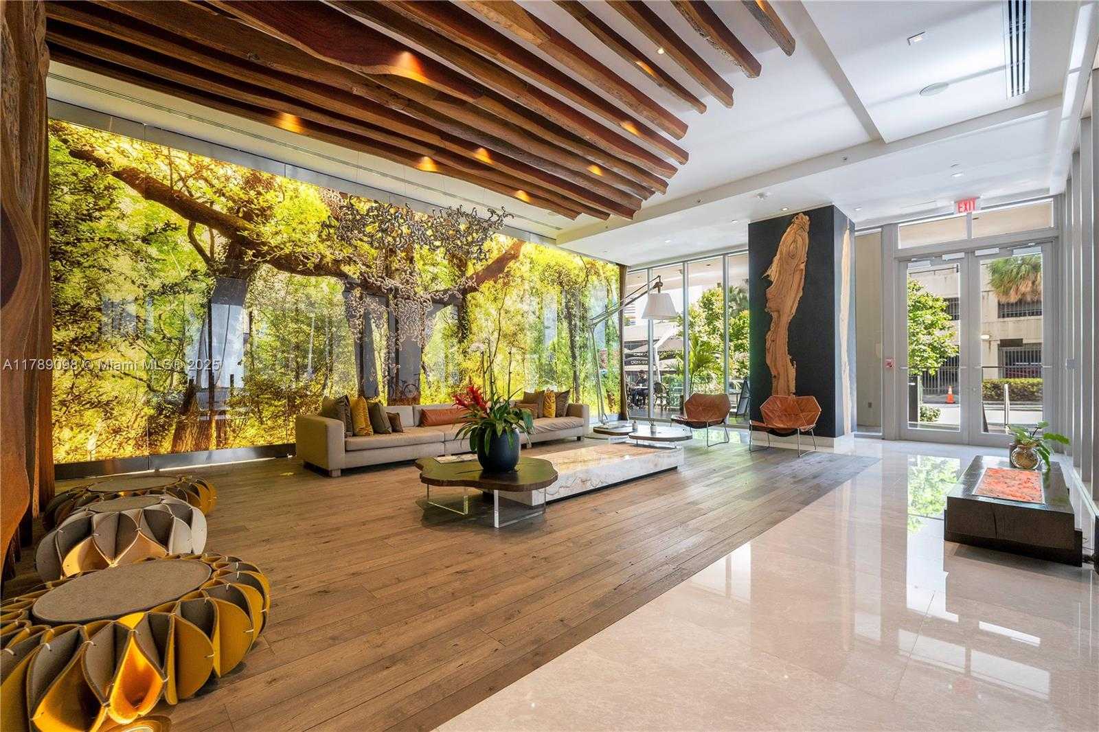 Small Image of 1010 BRICKELL AVE #4111, Miami Number 8