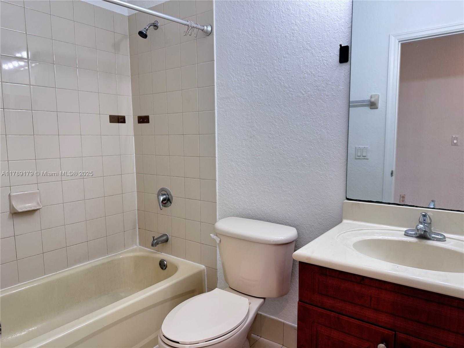 Small Image of 11102 NORTH WEST 83RD ST #203, Doral Number 12
