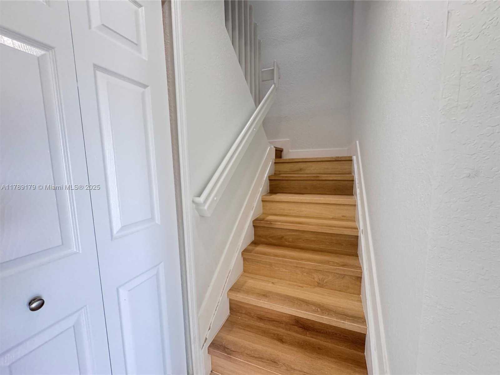Small Image of 11102 NORTH WEST 83RD ST #203, Doral Number 9