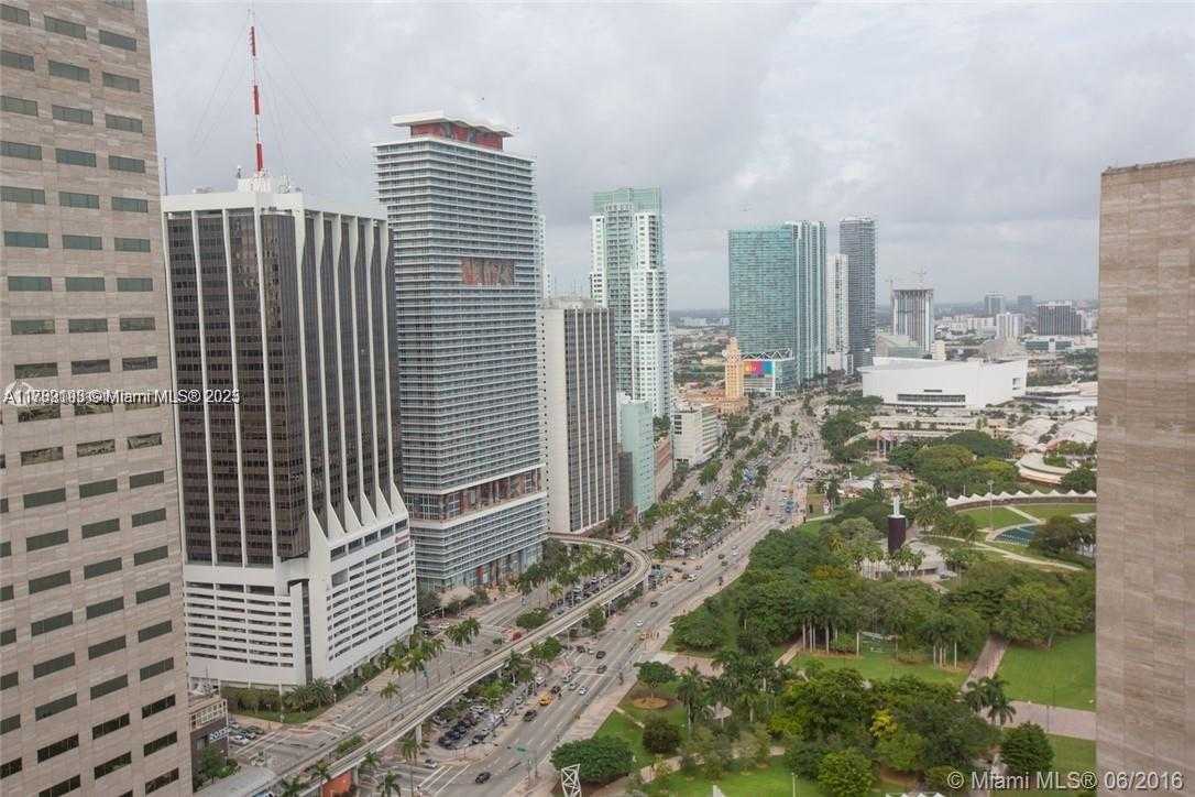 Small Image of 335 SOUTH BISCAYNE BLVD #3700, Miami Number 9